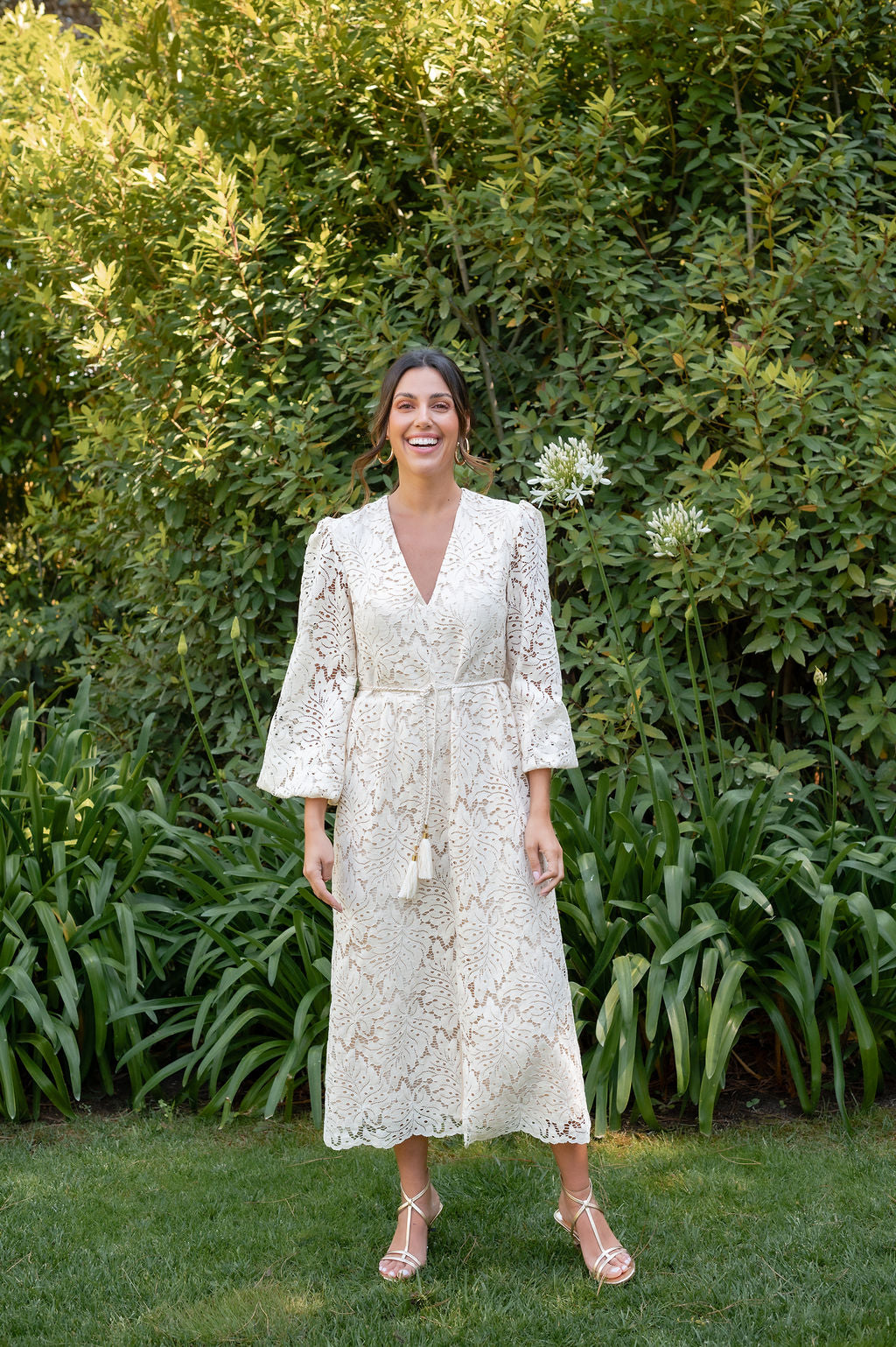 LACE MIDI DRESS - BEIGE